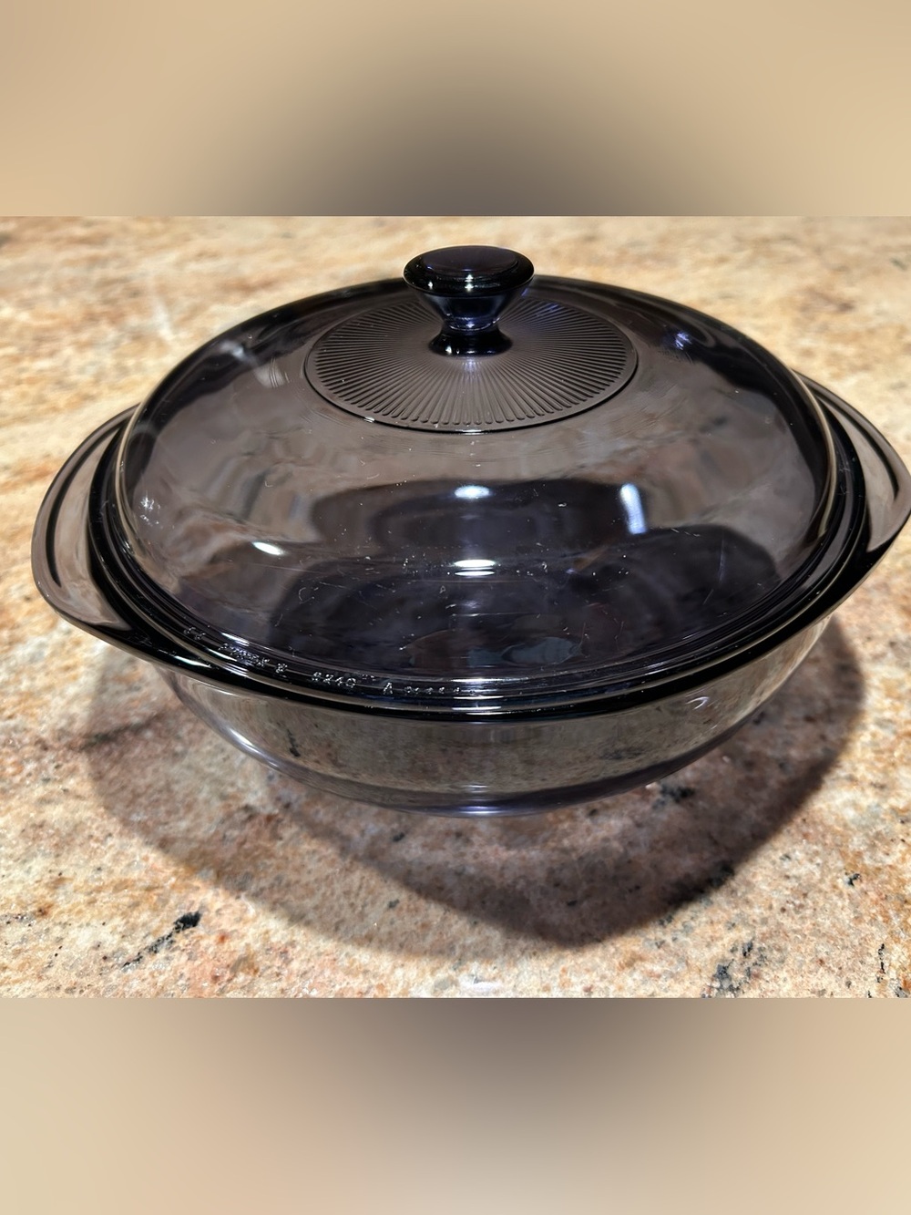 Pyrex #024 Purple Amethyst Translucent Glass 2 Qt Casserole & Pyrex Lid 624-C
